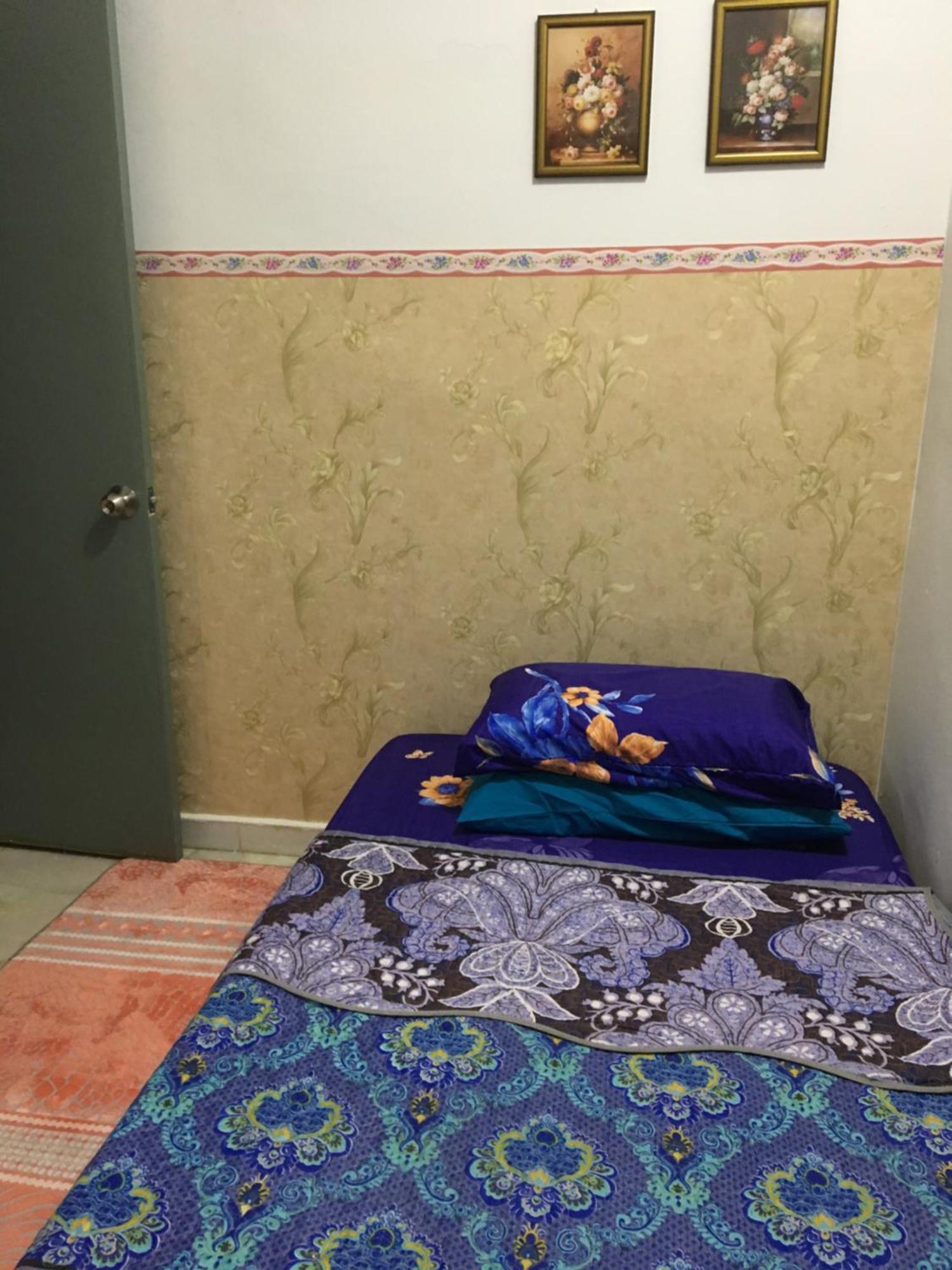 Rb Double Storey Bandar Tasik Selatan Homestay Куала-Лумпур Екстер'єр фото
